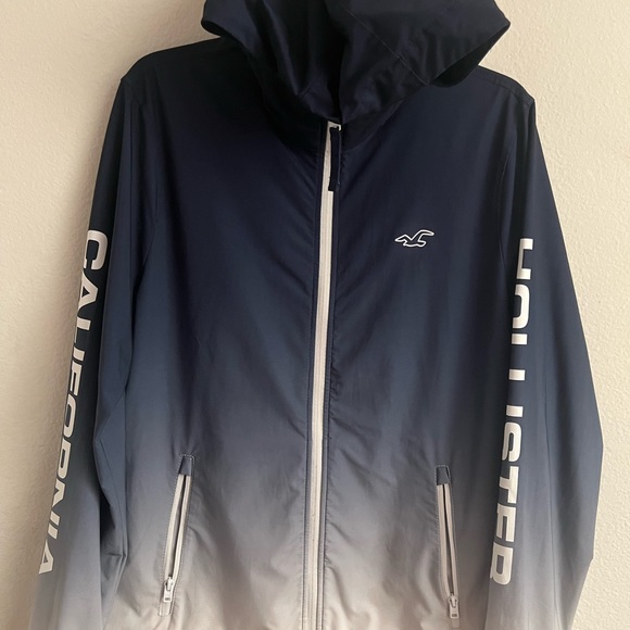 Holister Men’s Medium Windbreaker Epic Flex Zip Up - Picture 4 of 5